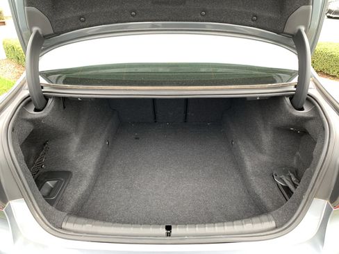 Used 2019 BMW 530i w/ M Sport Package image 34