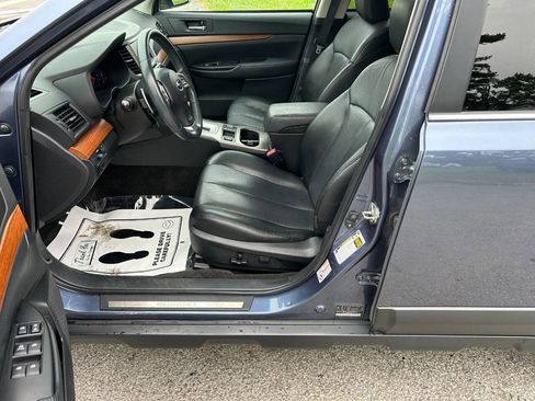 Used 2014 Subaru Outback 2.5i Limited AWD/4WD image 15