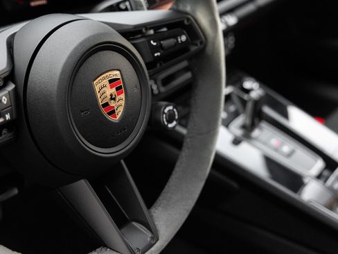 Certified 2024 Porsche 911 Carrera T RWD image 22