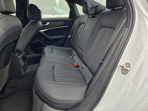 Used 2025 Audi A6 Premium Plus w/ Premium Plus Package image 11