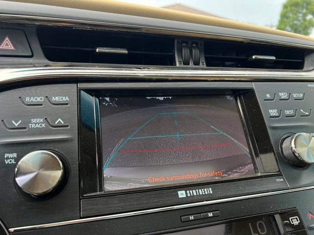Used 2013 Toyota Avalon Limited FWD image 37