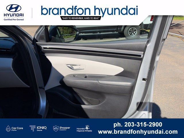 Certified 2023 Hyundai Tucson SEL w/ Winter Package AWD/4WD image 8