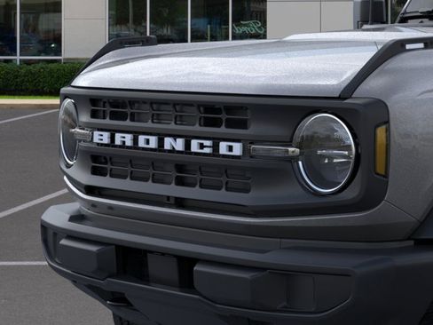 New 2025 Ford Bronco 4-Door image 19