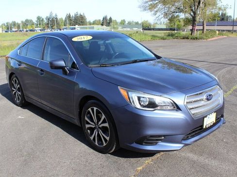 Used 2017 Subaru Legacy 2.5i Premium image 1