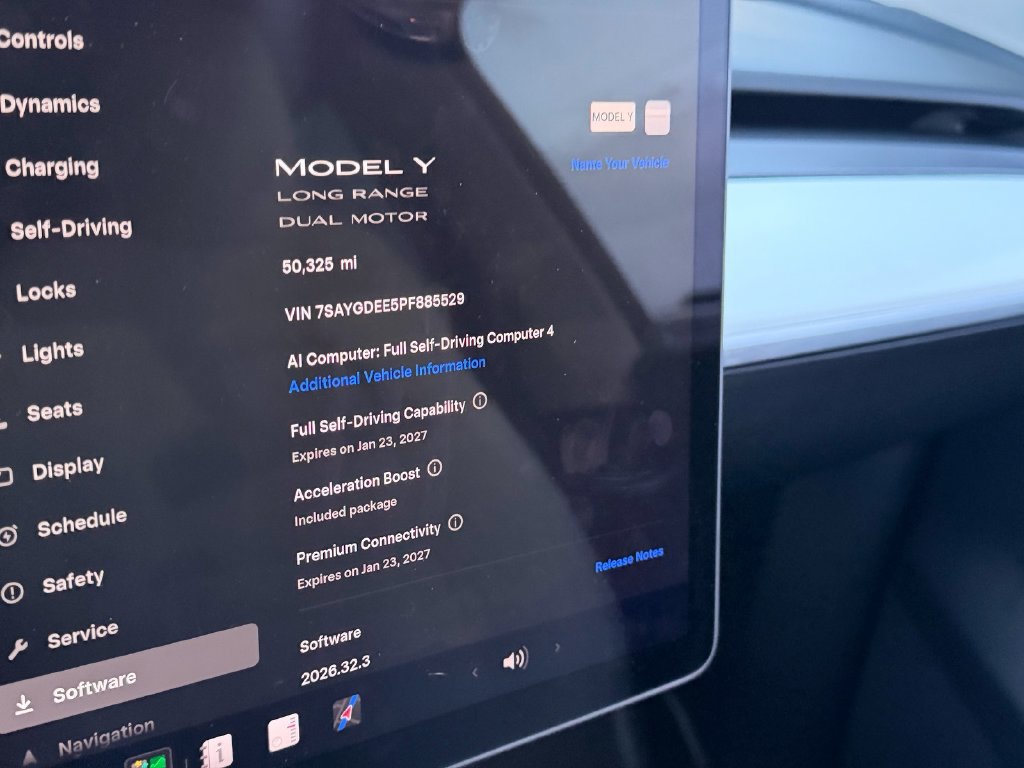 Used 2023 Tesla Model Y AWD image 18