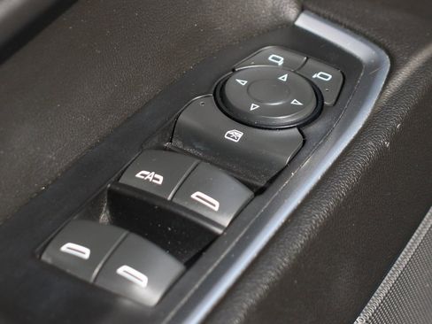 Used 2022 GMC Sierra 1500 Elevation image 15