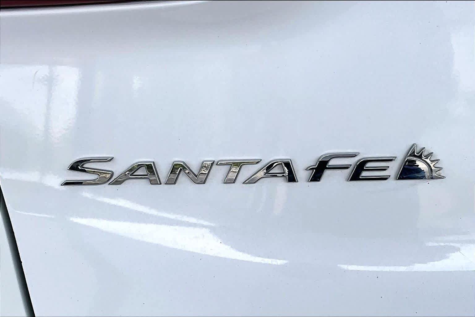Used 2020 Hyundai Santa Fe SEL w/ Convenience Package FWD image 19
