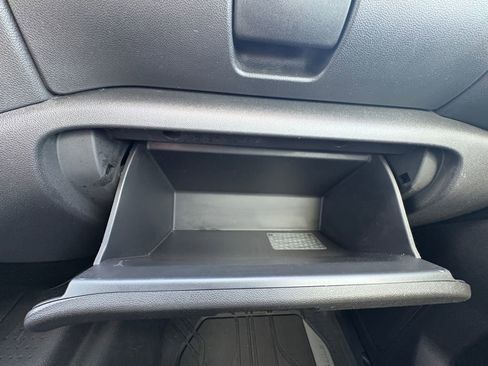 Used 2021 Chevrolet Silverado 1500 Custom image 7