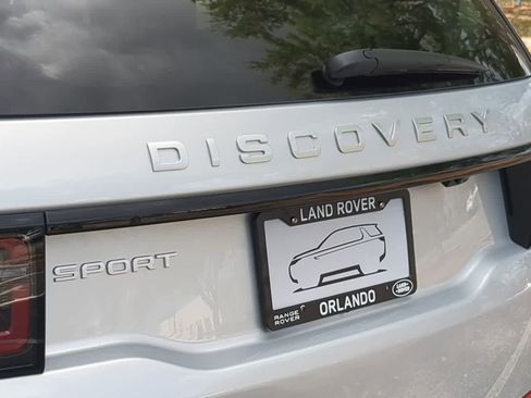 Used 2025 Land Rover Discovery Sport S image 13