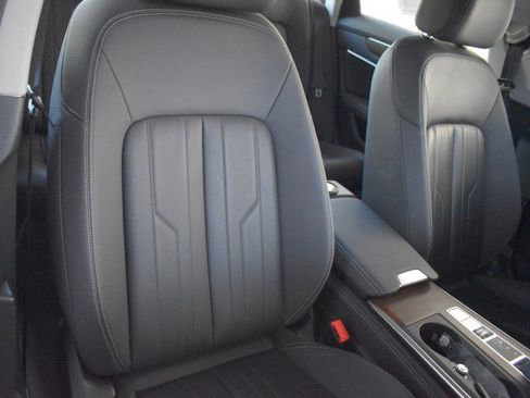 Used 2020 Audi A6 2.0T Premium Plus w/ Premium Plus Package AWD/4WD image 42