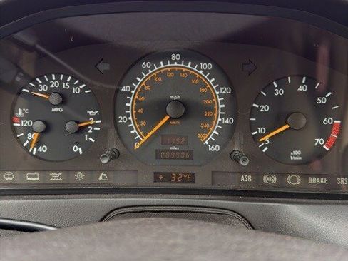 Used 1995 Mercedes-Benz SL 500 image 11