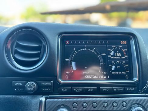 Used 2014 Nissan GT-R Black Edition image 29