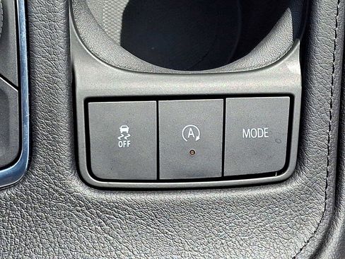 Certified 2023 Cadillac XT4 Luxury AWD/4WD image 28