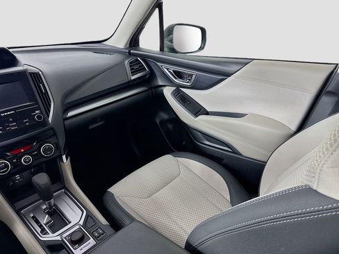 Used 2024 Subaru Forester Premium image 24