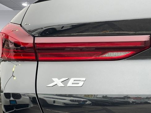 New 2026 BMW X6 xDrive40i w/ Executive Package image 12