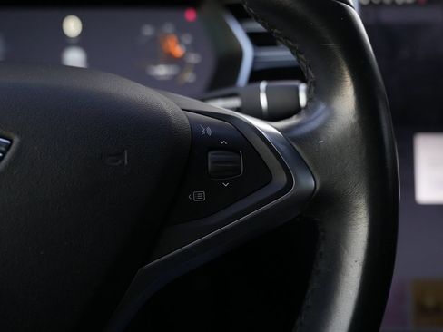 Used 2017 Tesla Model S 75D image 40