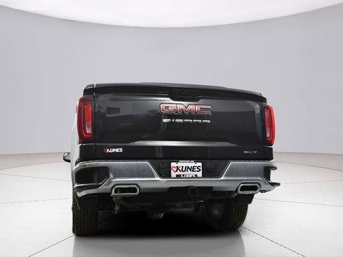 Used 2024 GMC Sierra 1500 SLT w/ X31 Off-Road Package image 47