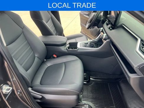 Used 2025 Toyota RAV4 XLE Premium w/ Weather Package AWD/4WD image 15