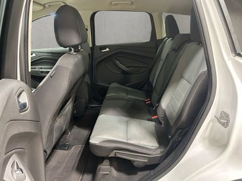 Used 2016 Ford Escape SE AWD/4WD image 22