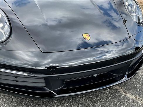Used 2022 Porsche 911 Carrera image 27