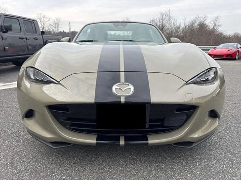 Used 2024 MAZDA MX-5 Miata RF Grand Touring image 2