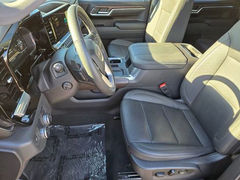 Used 2023 GMC Sierra 1500 SLT image 10