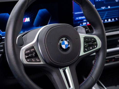 Certified 2026 BMW X5 M60i AWD/4WD image 22