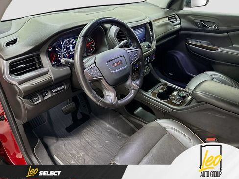 Used 2021 GMC Acadia AT4 w/ Technology Package AWD/4WD image 12