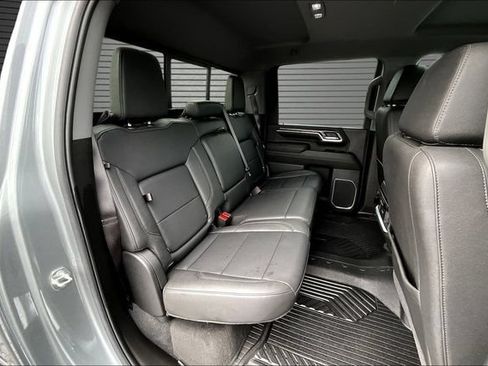 Used 2024 Chevrolet Silverado 2500 LTZ w/ LTZ Plus Package AWD/4WD image 26