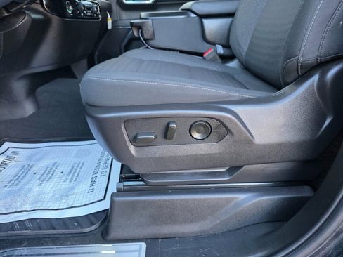 Used 2024 Chevrolet Silverado 1500 LT image 16