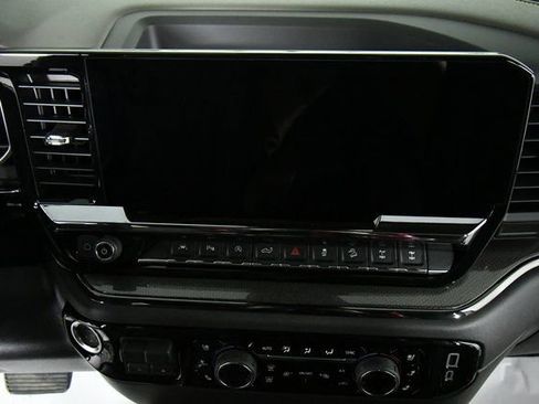 New 2026 Chevrolet Silverado 1500 ZR2 image 4