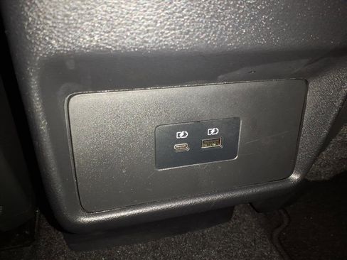 Certified 2023 Nissan Rogue SV image 10