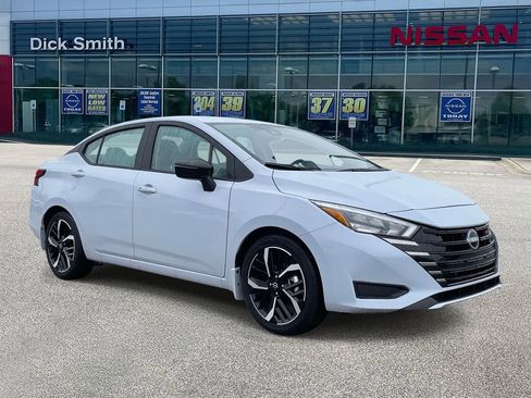 Used 2025 Nissan Versa SR w/ Trunk Package image 1