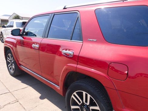 Used 2014 Toyota 4Runner Limited AWD/4WD image 8