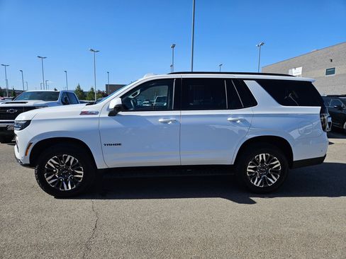 Used 2026 Chevrolet Tahoe Z71 w/ Z71 Off-Road Package AWD/4WD image 7