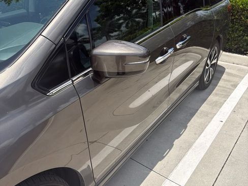 Used 2020 Honda Odyssey Elite image 2