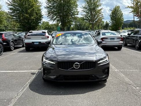Certified 2023 Volvo S60 B5 Plus w/ Climate Package AWD/4WD image 6