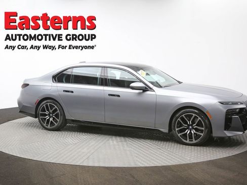 Used 2023 BMW 740i w/ Executive Package RWD image 51