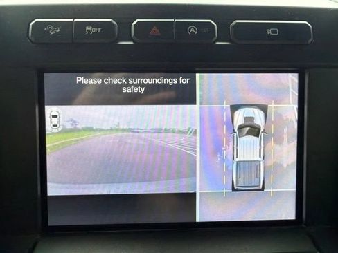 Used 2017 Ford F150 Raptor w/ Equipment Group 802A Luxury AWD/4WD image 33
