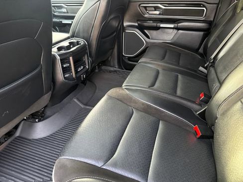Used 2019 RAM 1500 Laramie RWD image 17