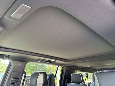 Used 2026 GMC Yukon XL AT4 Ultimate AWD/4WD image 18