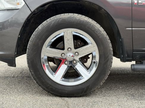 Used 2018 RAM 1500 Express w/ Express Value Package image 4