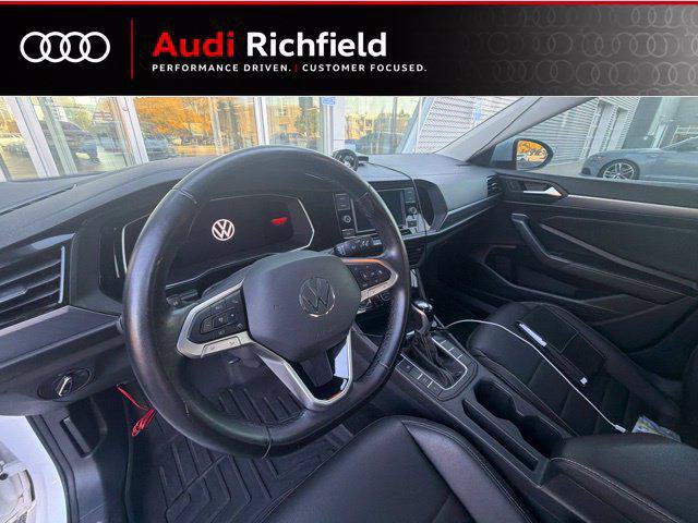 Used 2023 Volkswagen Jetta SE FWD image 10
