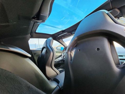 Used 2022 Chevrolet Corvette Stingray Preferred Cpe w/ Z51 Performance Package image 16