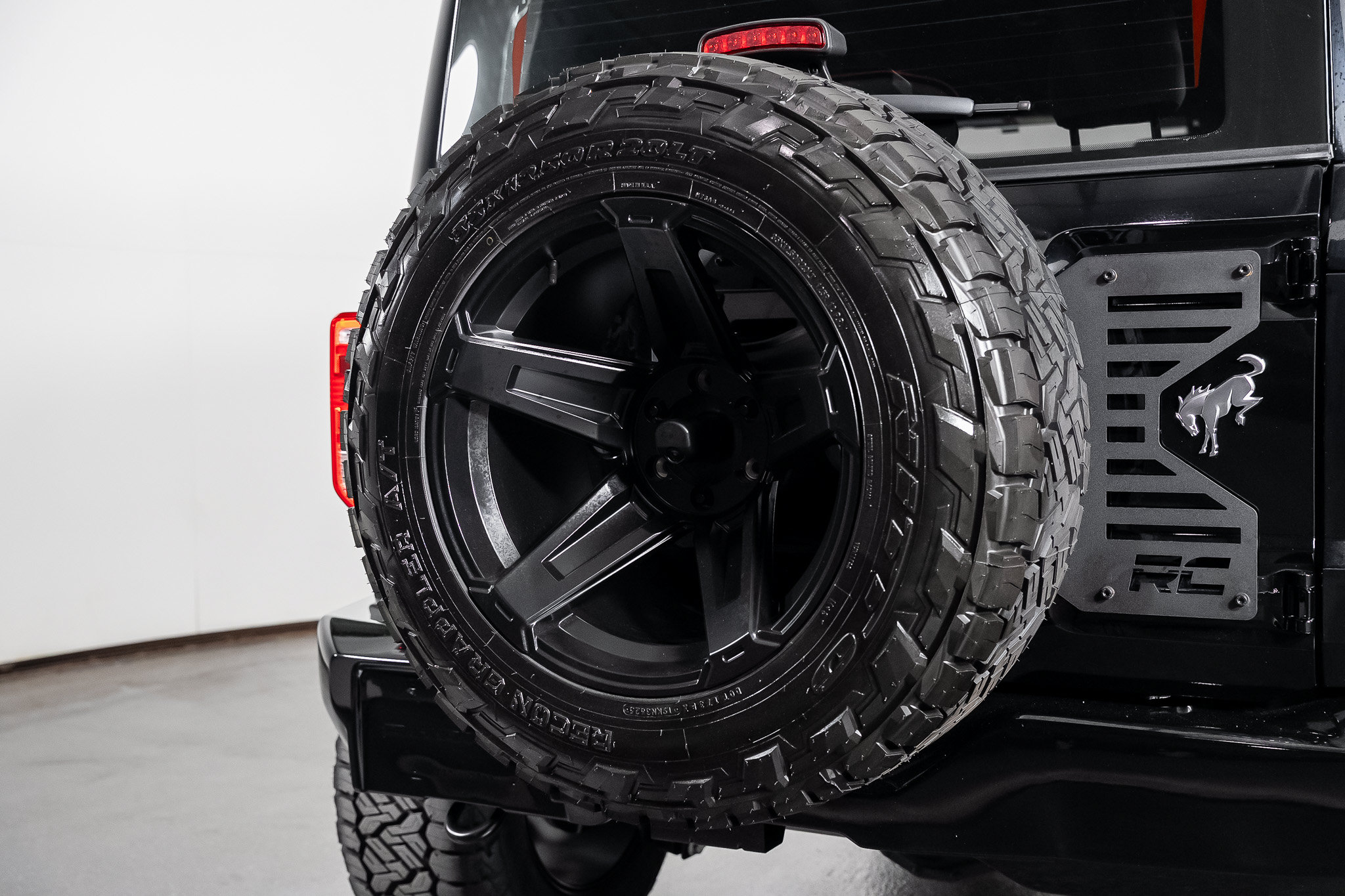 Used 2025 Ford Bronco 2-Door AWD/4WD image 26