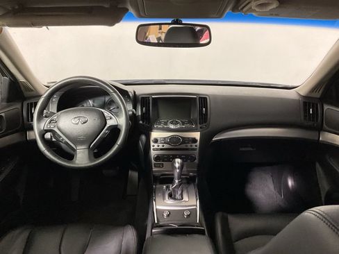 Used 2013 INFINITI G37 Journey RWD image 18