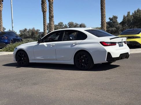 Used 2026 BMW 330i Sedan w/ M Sport Package RWD image 8