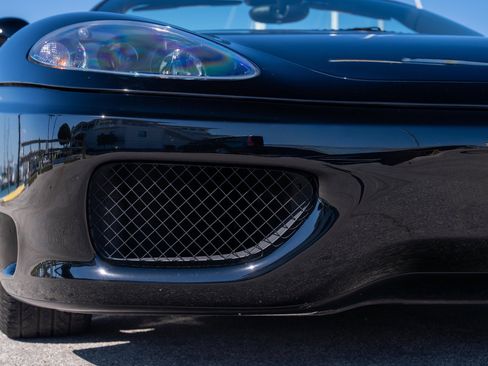 Used 2003 Ferrari 360 Spider image 14