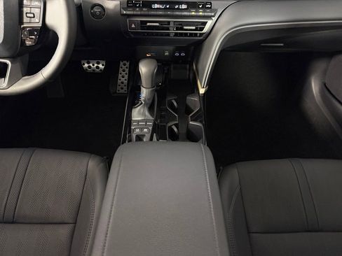 Used 2026 Toyota Camry XSE FWD image 16