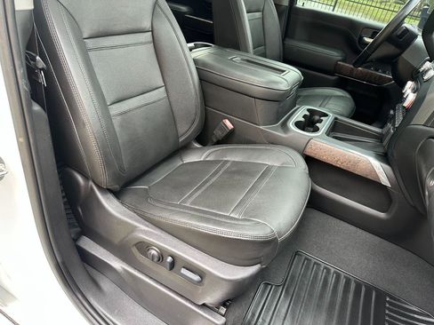 Used 2022 GMC Sierra 3500 Denali image 33